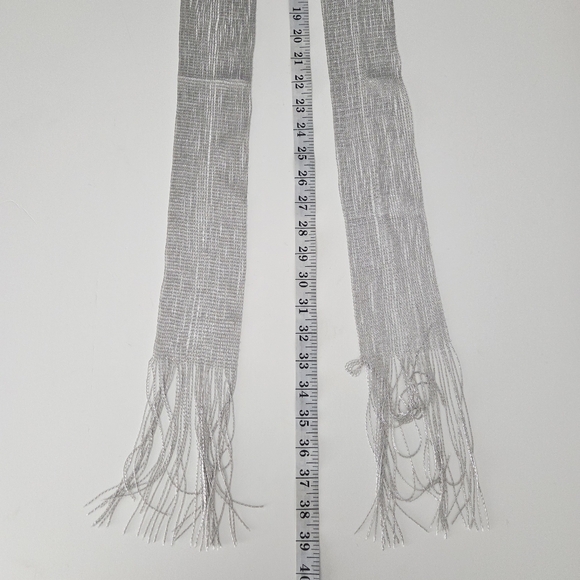 Wrap around silver scarf - Picture 5 of 6